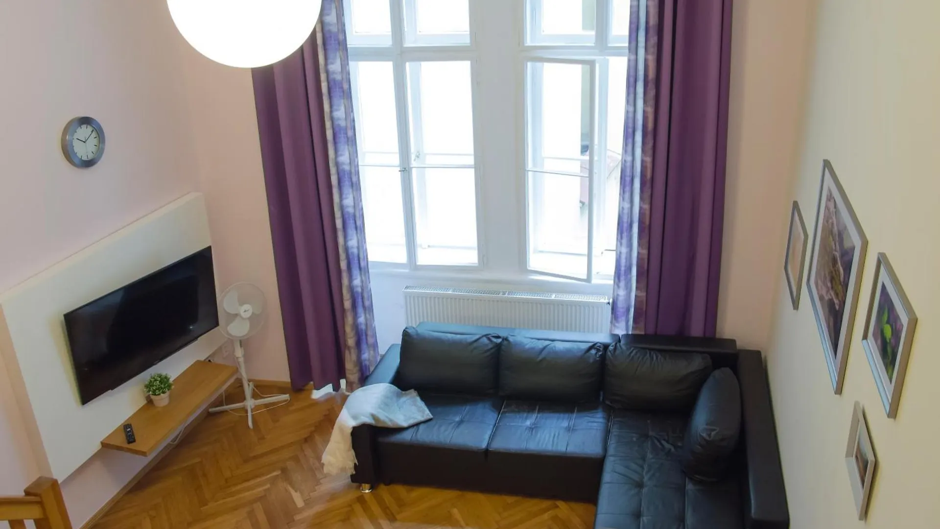 Apartment Jindrisska 25 Prag